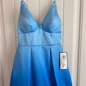 Blue ombré Bee Darlin prom dress.  Size 0.
